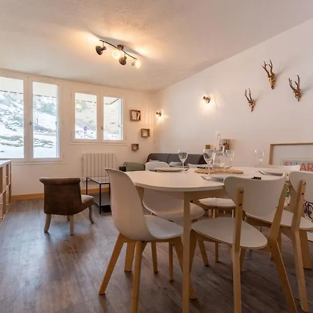 Au Pied Des Pistes Et Des Sentiers Apartment *